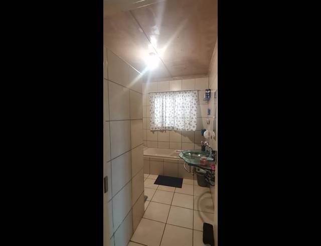 2 BEDROOM PROPERTY TO RENT IN EMPANGENI CENTRAL